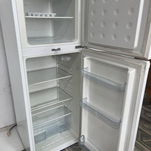 Heladera Queen Blanca - Enciende pero no enfría - imagen 2