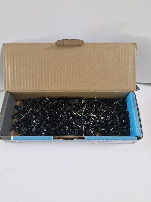 Cajas de Grampas Plásticas - imagen 2