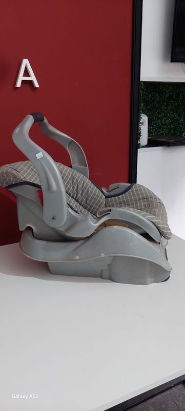 Sillita infantil para vehículos de alta calidad - imagen 2