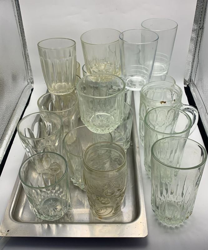 Lote de vasos y bandeja de acero inoxidable - imagen 2