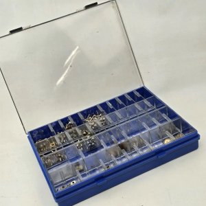Organizador de Tornillos y Tuercas con Compartimentos - imagen 2
