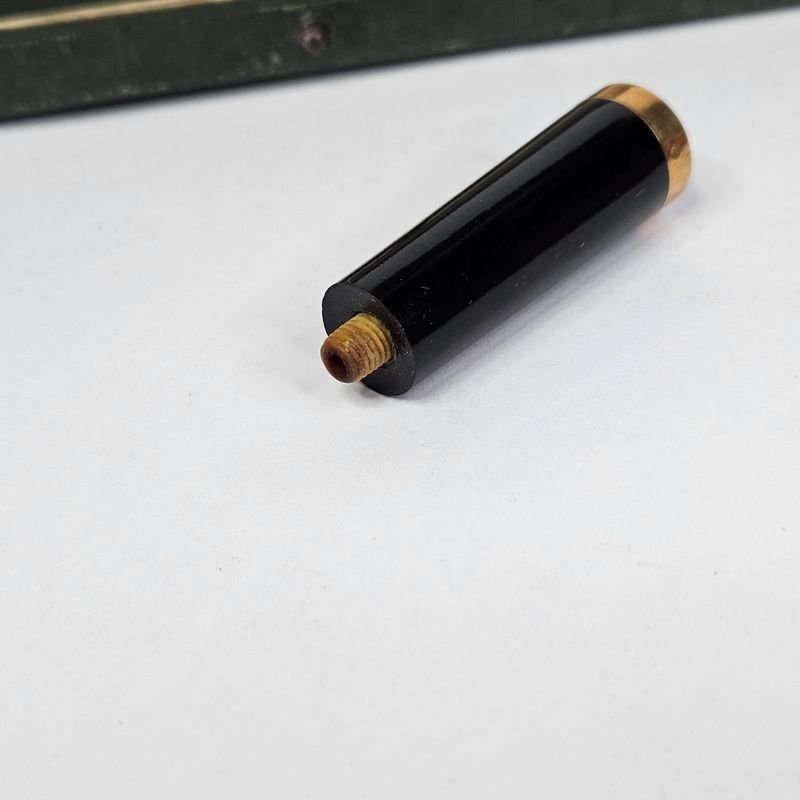 Boquilla con virola e iniciales en oro 18k en su estuche - imagen 2