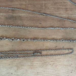 Lote de Cadenas y Adorno con Incrustaciones de Piedras - imagen 4