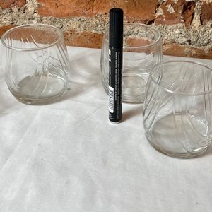 Juego de 4 Vasos para Whisky con Diseño Ondulado - imagen 3