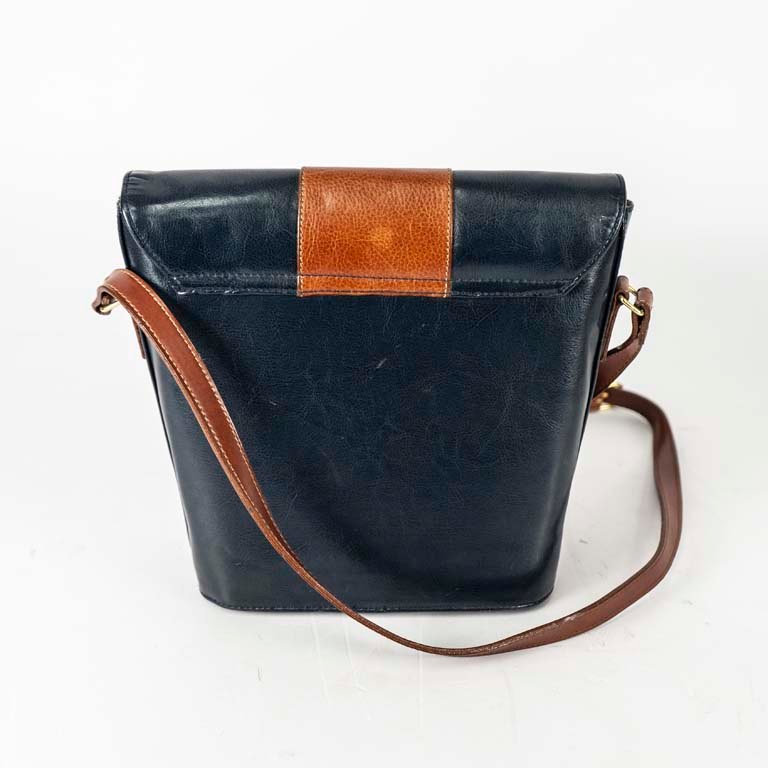 Item 2108326 - Image 1