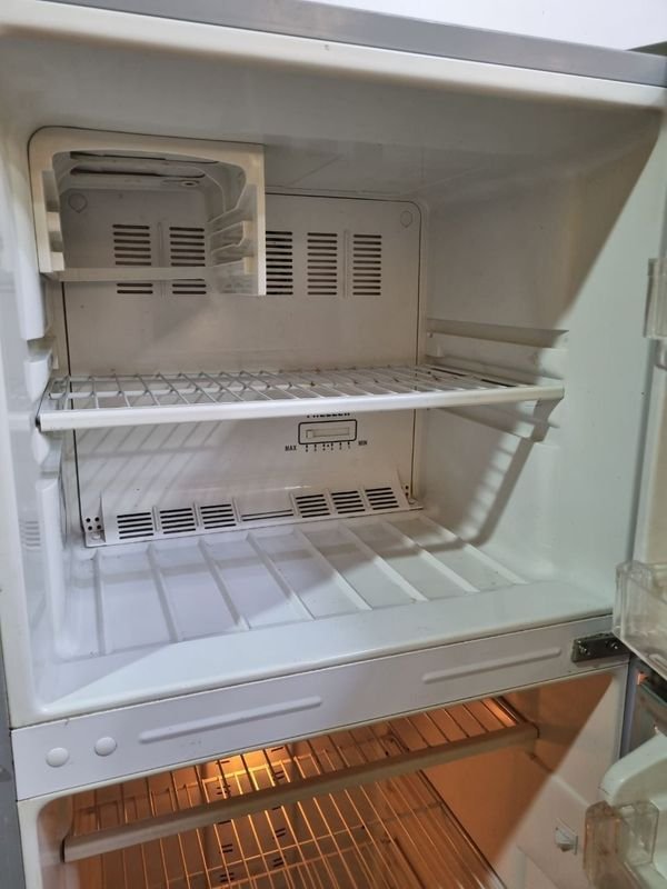 Heladera Frio Seco Panavox (60x61x168) - Refrigerador de Dos Puertas - imagen 3