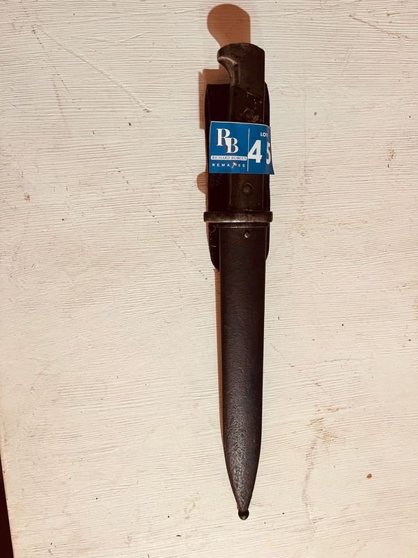 Lote siguiente: Bayoneta Remington con vaina de alta calidad