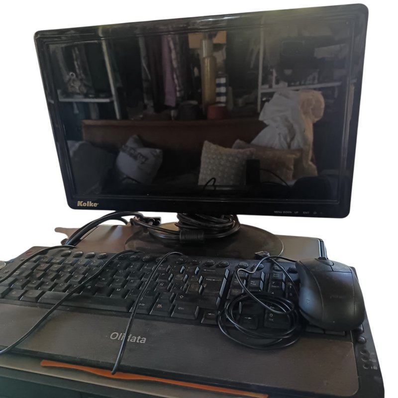 Computadora y accesorios Dell - imagen 3