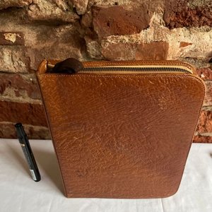 Neceser de Viaje Vintage de Cuero con Accesorios - imagen 6