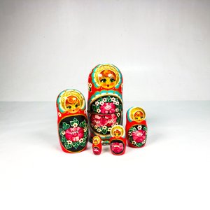 Set de Muñecas Rusas Matrioska Rojas con Flores - imagen 2