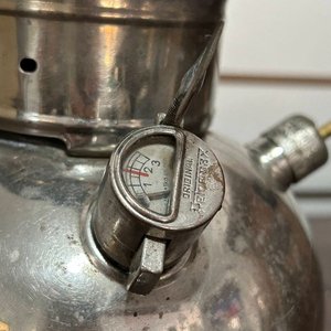 Farol Alemán Tipo Primus a Queroseno con Vidrio y Manómetro - imagen 5
