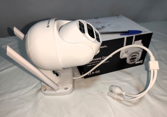 Cámara de Seguridad Wi-Fi Giratoria OdinWatch Dual Lens con Visión Nocturna y Audio