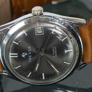 Reloj Tressa con Calendario y Malla de Cuero - imagen 2