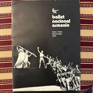 Lote de Libros sobre Armenia: Historia, Cultura y Genocidio - imagen 16