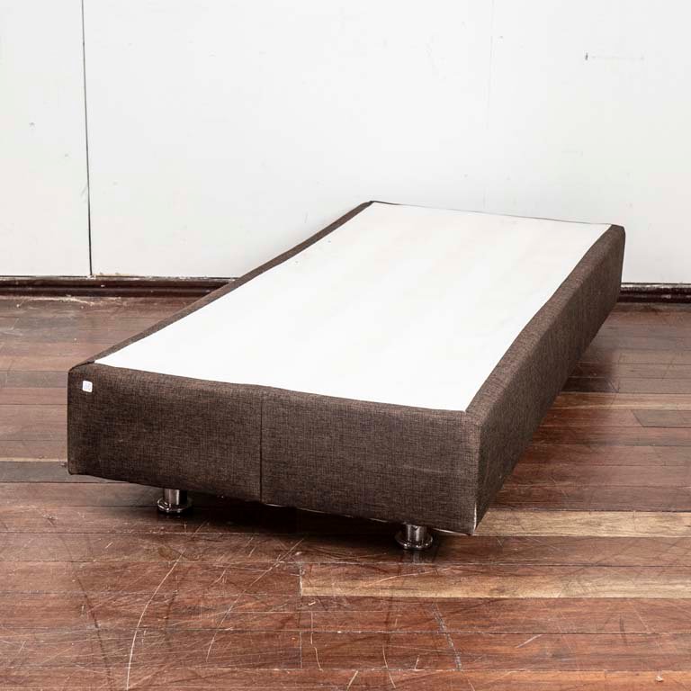 Item 2113917 - Image 0