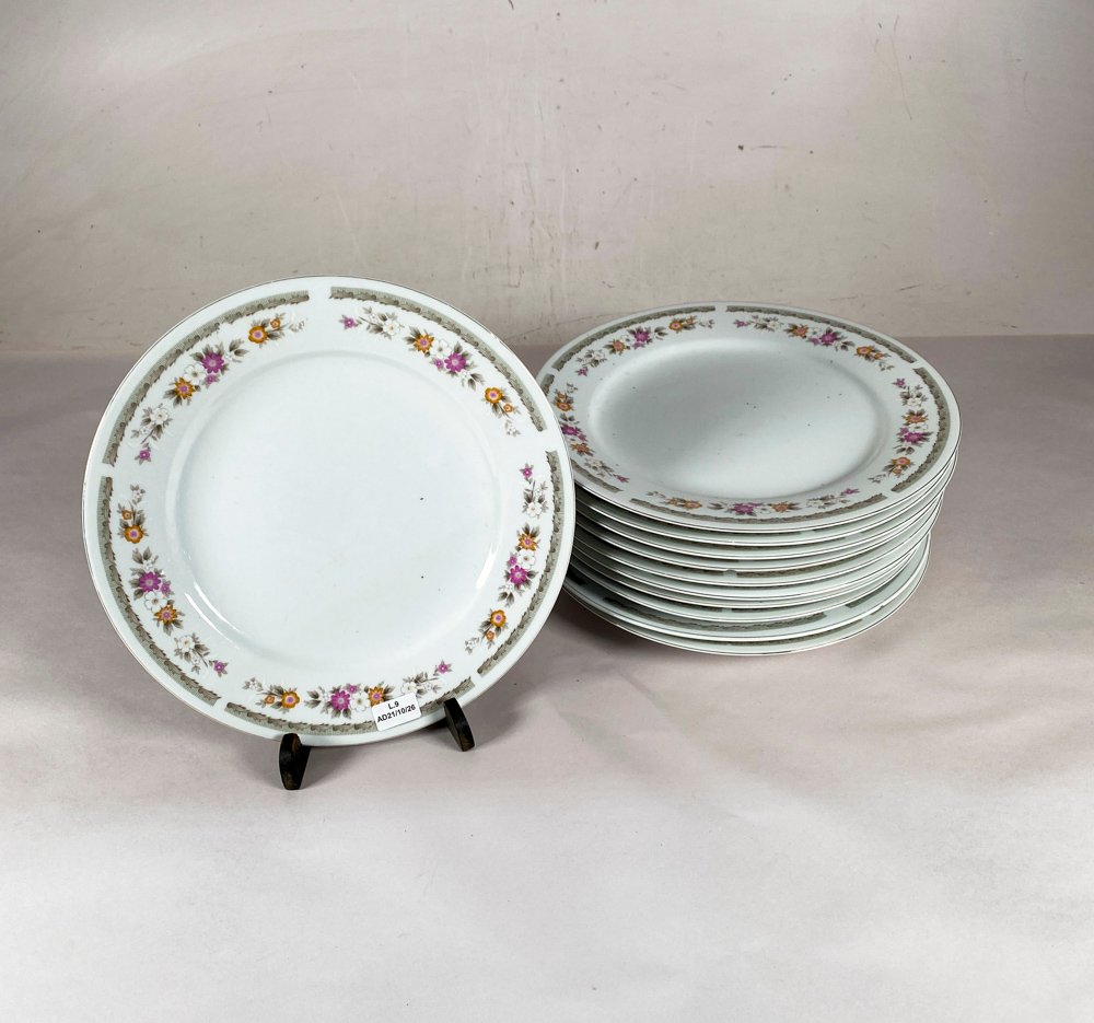 Once Platos Llanos con Guarda Floral - 27 cm Diámetro