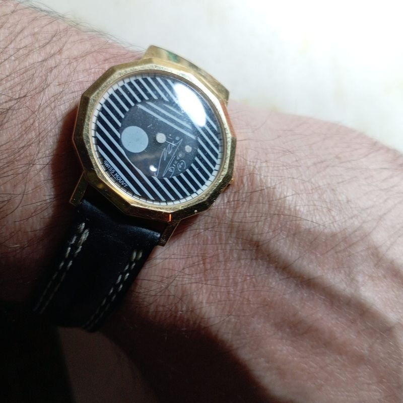 Item 896869 - Image 1