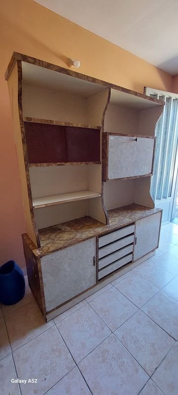 Item 900846 - Image 2