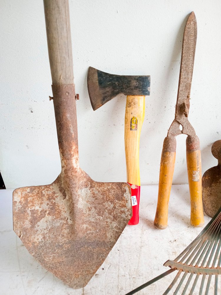 Item 488889 - Image 1