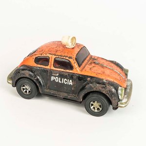 Auto de Policia de chapa litografiada industria brasileña. - Medidas: Largo 15cm - imagen 2