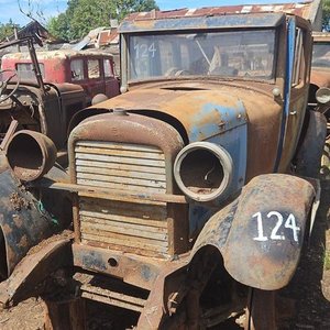 Lote siguiente: Camioneta Antigua Essex 26 Completa de Mecánica