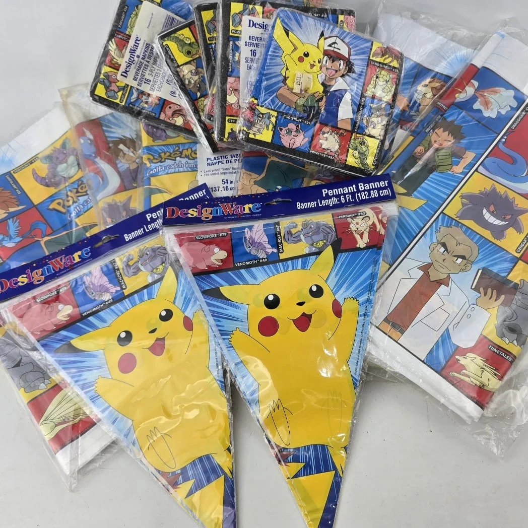 Item lote-234-piezas-pokemon-x14-decada-de-los-90-copia - Image 0