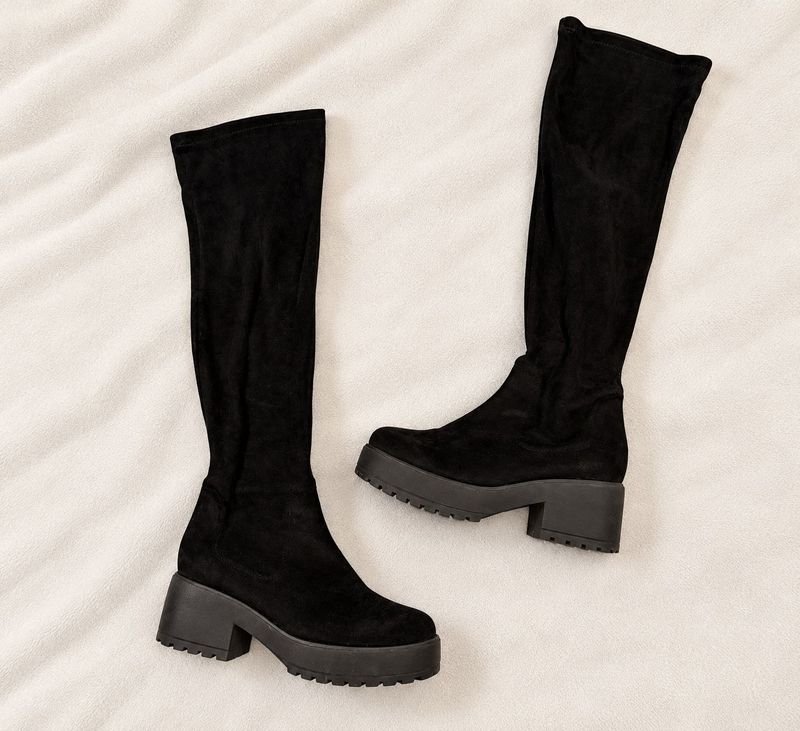 Botas Bucaneras Negras Talle 37