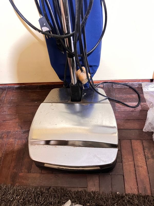 Lustra Aspiradora Panavox en Venta - imagen 3