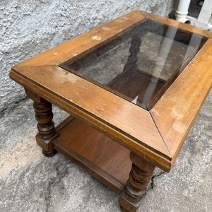 Mesa de Living de Madera con Tapa de Vidrio y Estante Inferior - imagen 4