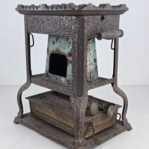 Antigua Cocina Portátil a Queroseno de Hierro Fundido - imagen 4