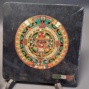 Lote de 4 piezas: Cuadro Azteca, Portarretrato con Vidrio, Cuadro Tokio y Otro - imagen 3