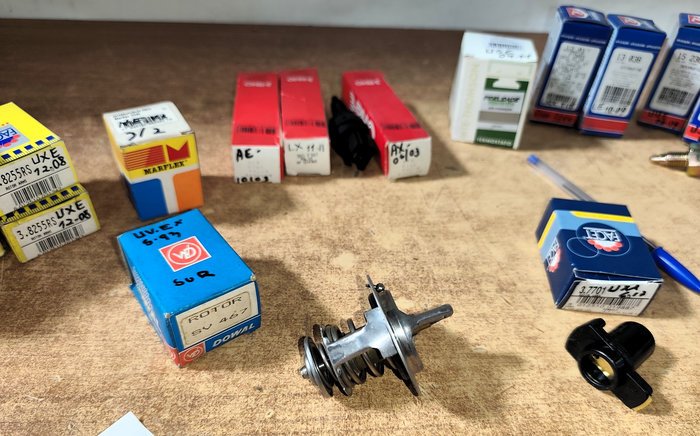 Item 16798 - Image 3