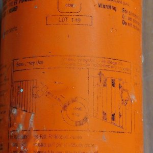 Señal de Emergencia Marina Naranja con Luces y Texto Legible - imagen 2
