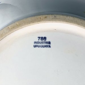 Dos Ensaladeras de Losa Blanca con Flores Azules - Industria Uruguaya - imagen 4