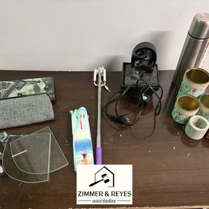 Lote anterior: Fuente de Interior, Palo Selfie y Accesorios Varios