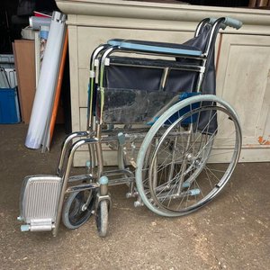 Silla de Ruedas para Adultos en Buen Estado - imagen 6