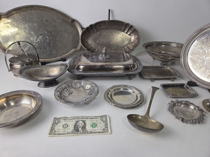 Accesorios de mesa y decoración en plata y metal - imagen 7