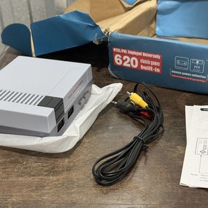 Consola Mini Game Anniversary Edition con 620 Juegos Retro - imagen 4