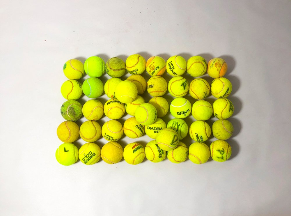 Lote de 43 Pelotas de Tenis Wilson, Babolat y Diadem