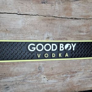Lote siguiente: Escurridor de Vasos "Good Boy Vodka"