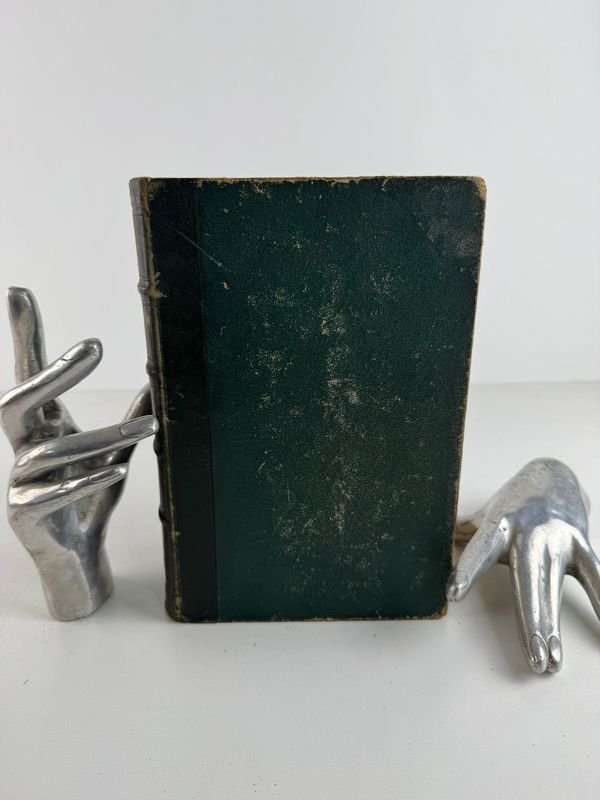 Libro antiguo 'El quemado de la cruz, historia de Antonio Ribot' - imagen 2