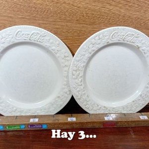 Lote de 3 Platos Coca-Cola Coleccionables Blancos - imagen 1