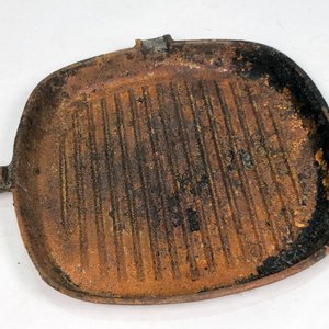 Plancha Grill de Hierro Fundido con Mango de Madera - imagen 2