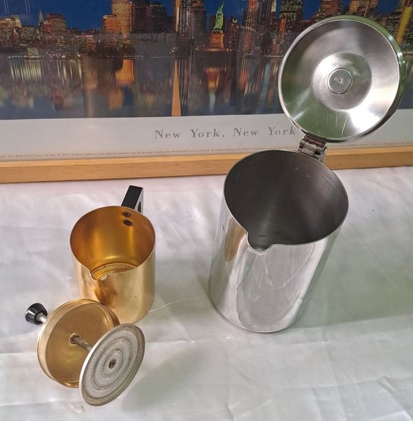 Par de cafeteras en excelente condición, bronce con infusión - imagen 4