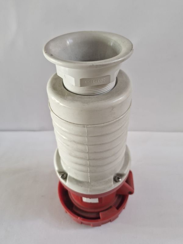 Toma Corriente Industrial Hembra Volante - Accesorios para Vehículos - imagen 6