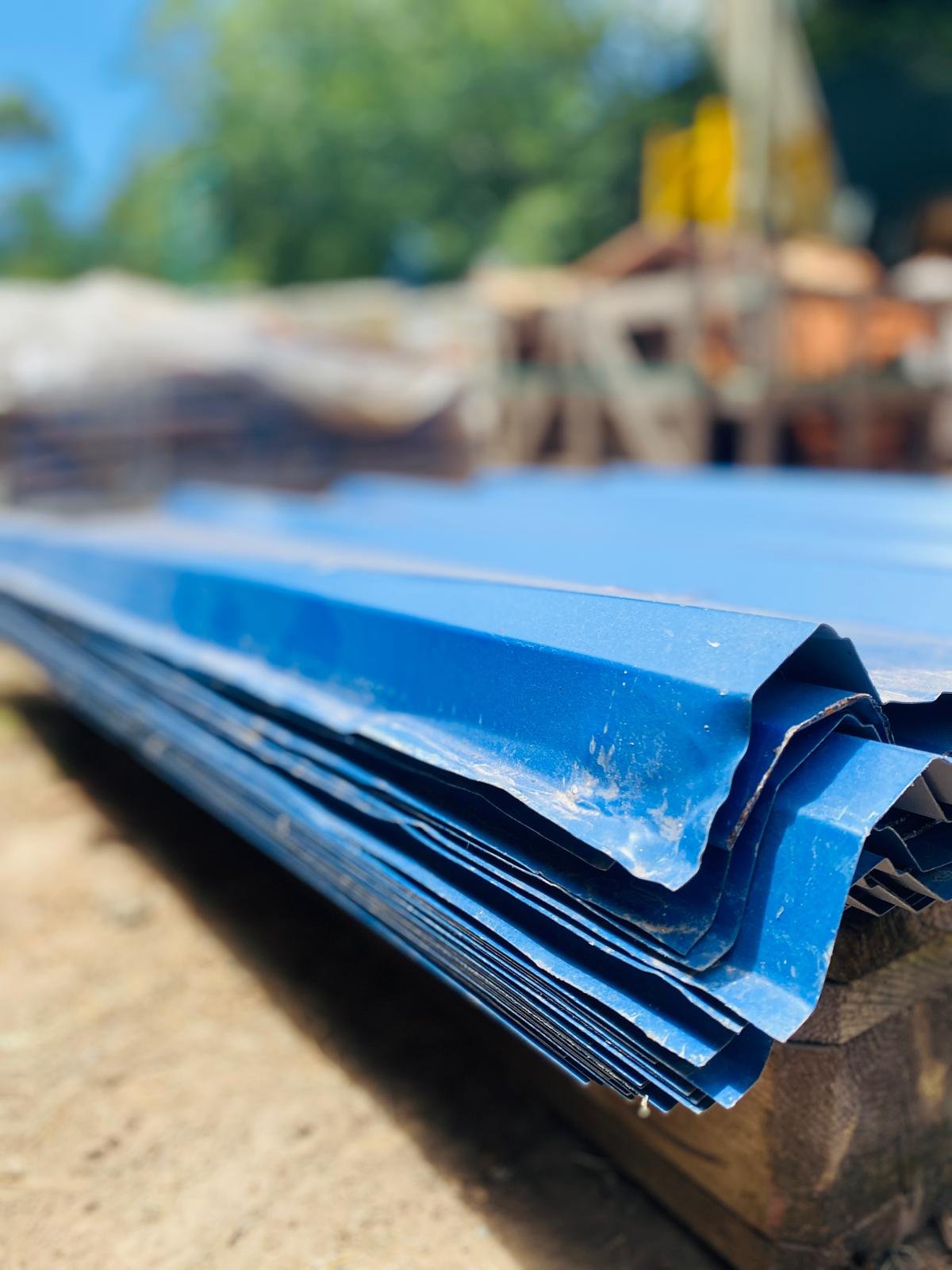 Lotes de materiales para construcción y almacenamiento - imagen 3