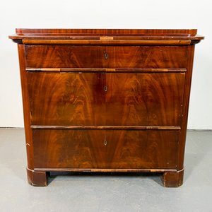 Cómoda Inglesa de Caoba con Tres Cajones - imagen 1