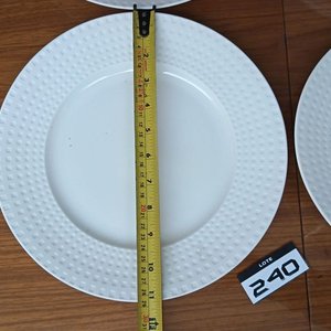 Lote siguiente: Juego Vajilla Porcelana Blanca Bugatti 13 Piezas
