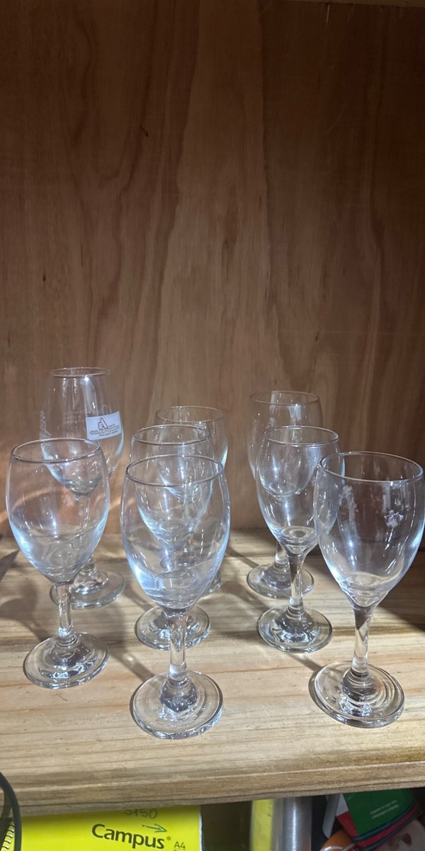 Juego de 8 Copas de Vidrio Transparentes