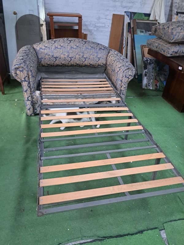Sillon Cama de Estilo Berger en Buen Estado - imagen 3